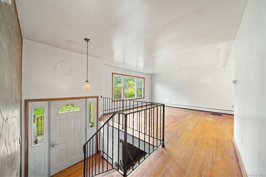 Property Photo:  29 Seybolt Avenue  NY 10963 