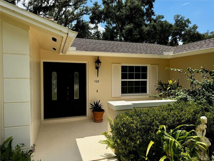 Property Photo:  108 Bayberry Road  FL 32714 