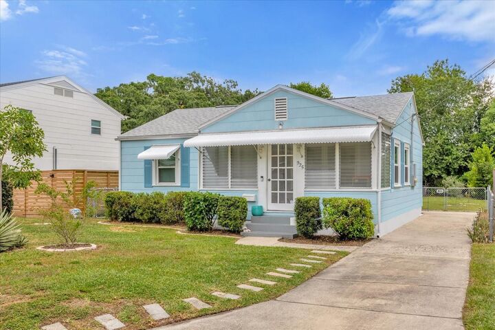 Property Photo: 925 La Salle Avenue FL 32803