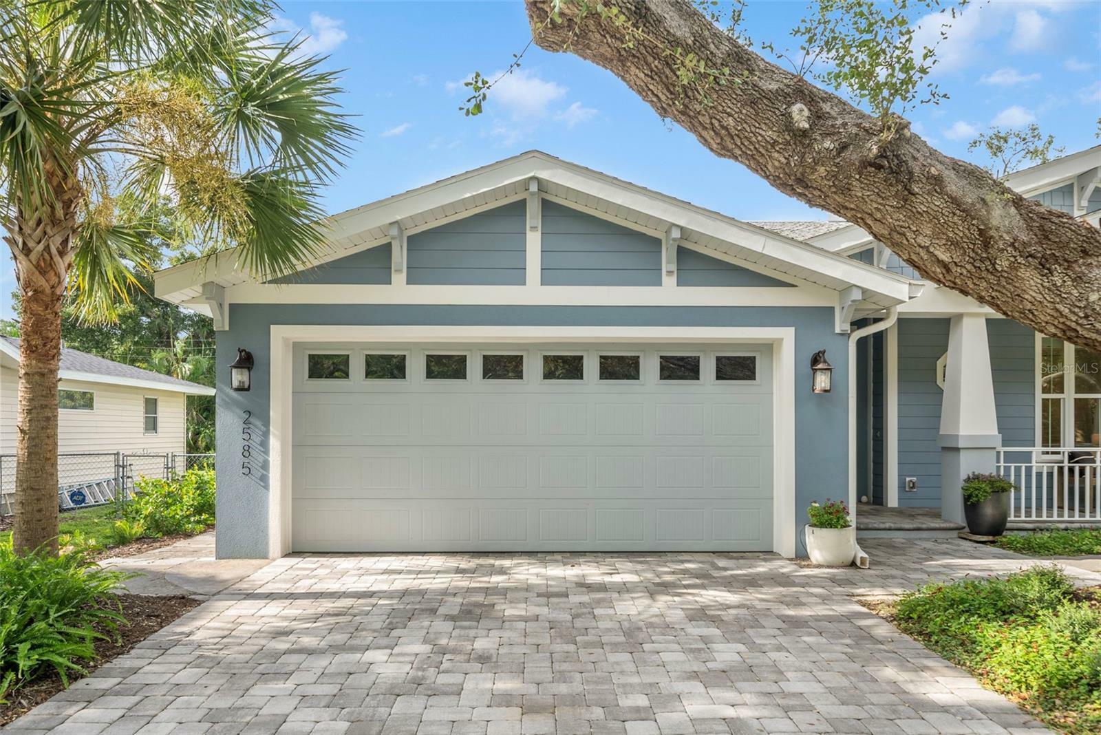 Property Photo:  2585 Hyde Park Street  FL 34239 