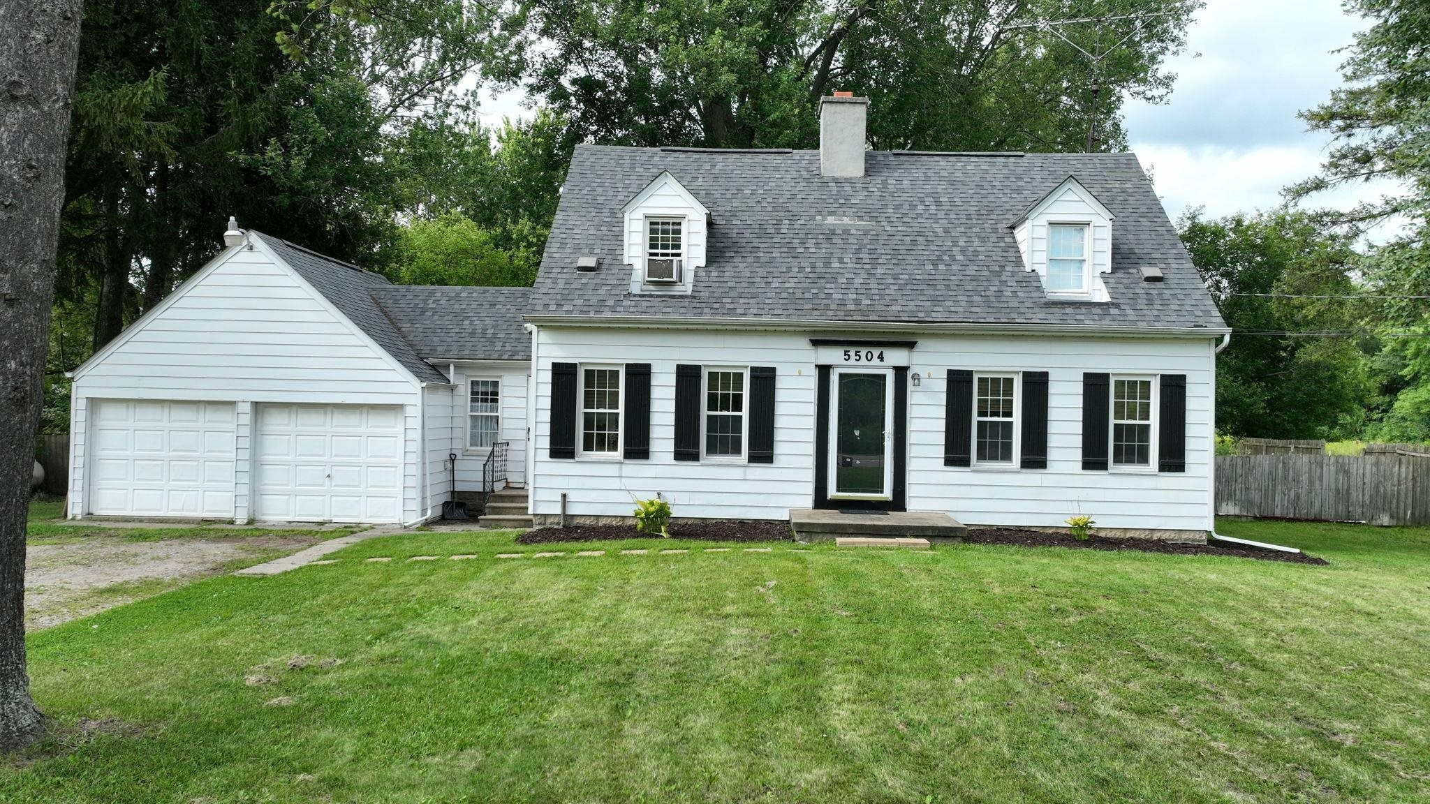 Property Photo:  5504 W Vienna Rd  MI 48420 