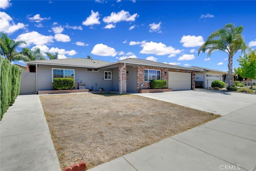 633 Salam Place  San Jacinto CA 92583 photo