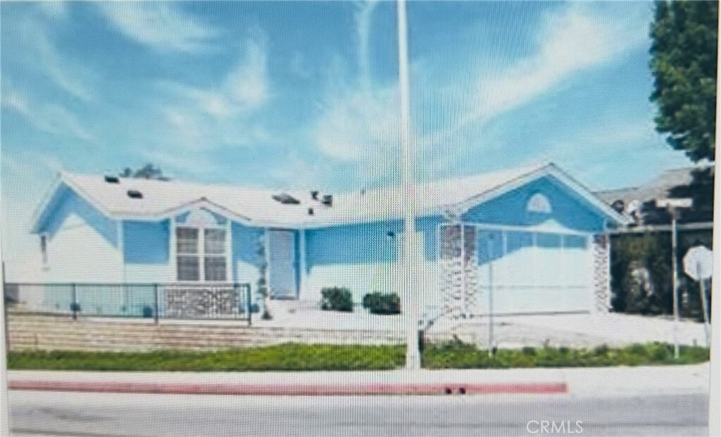Property Photo: 13691 Gavina 587 CA 91342