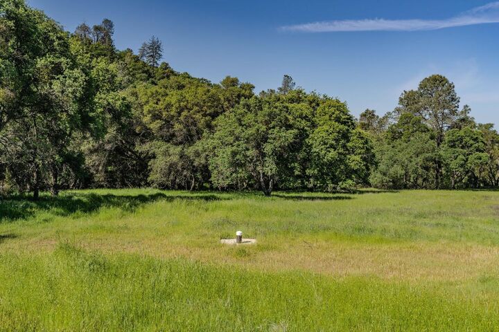 Property Photo: 10865 Sunset Drive CA 95685