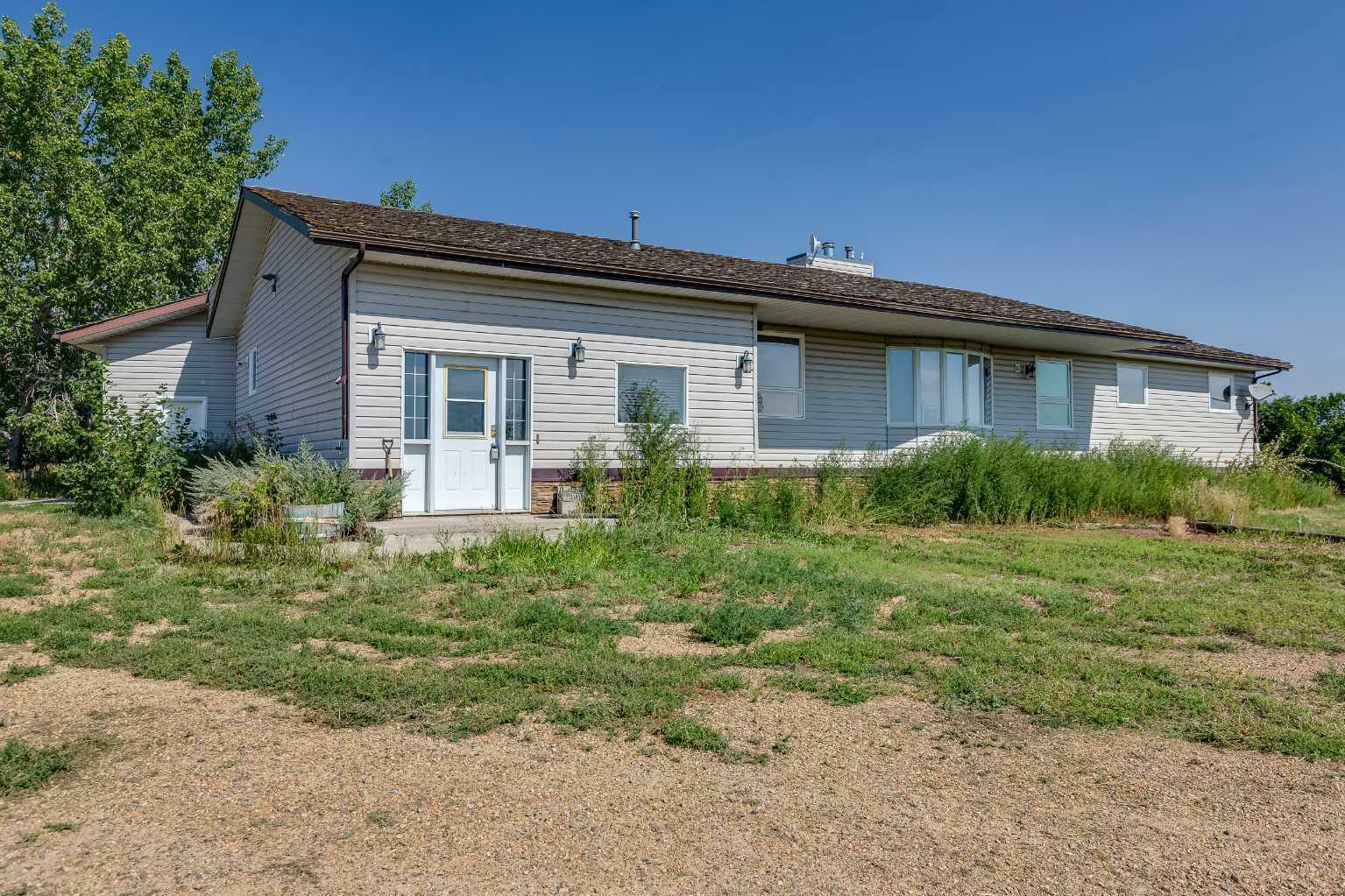 Property Photo:  14538 29-4A Township  AB T0J 1P0 