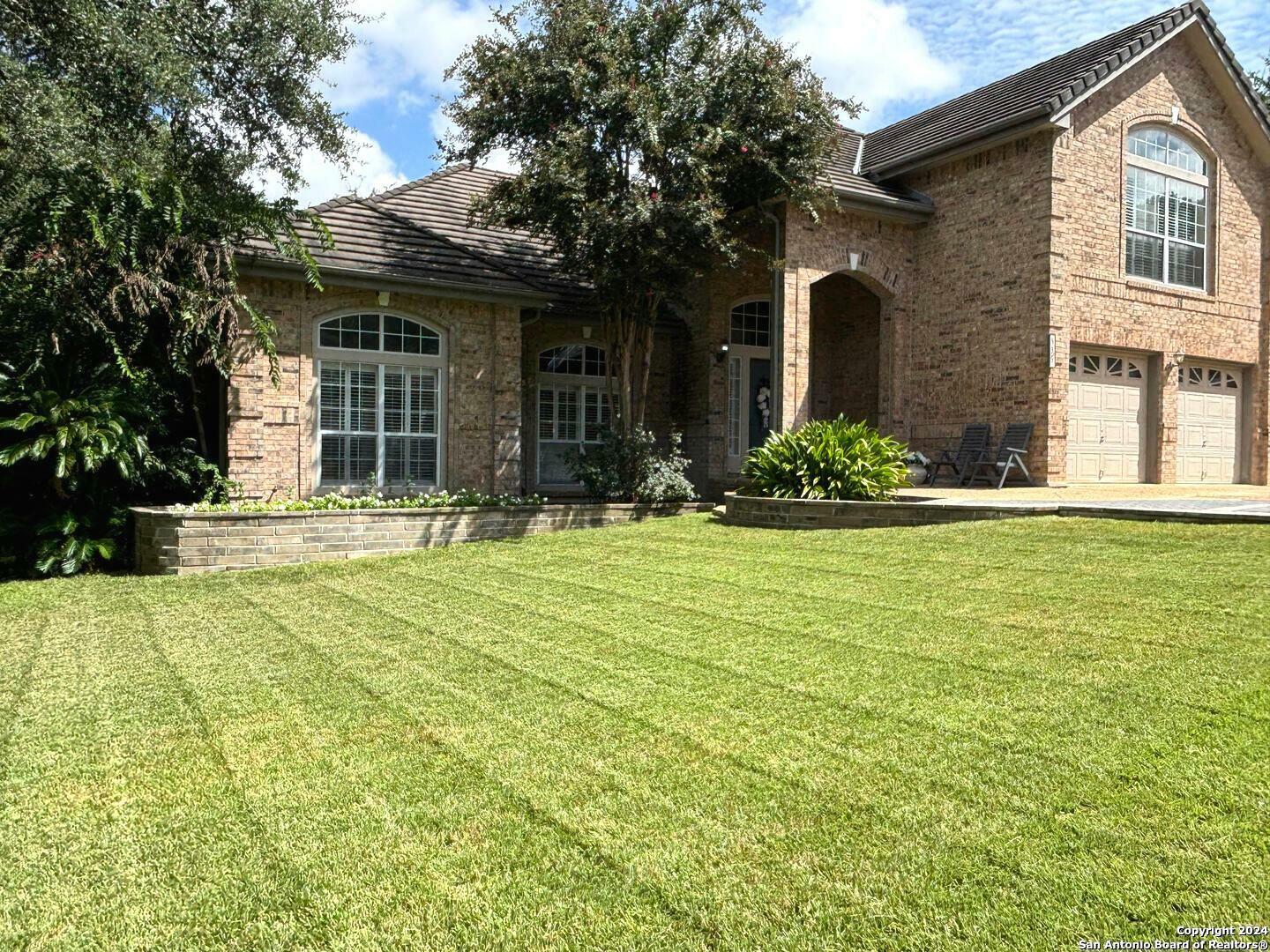 Property Photo:  539 Mission Viejo  TX 78232 