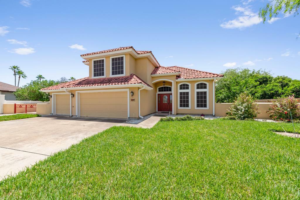 Property Photo:  907 Beach Blvd  TX 78578 