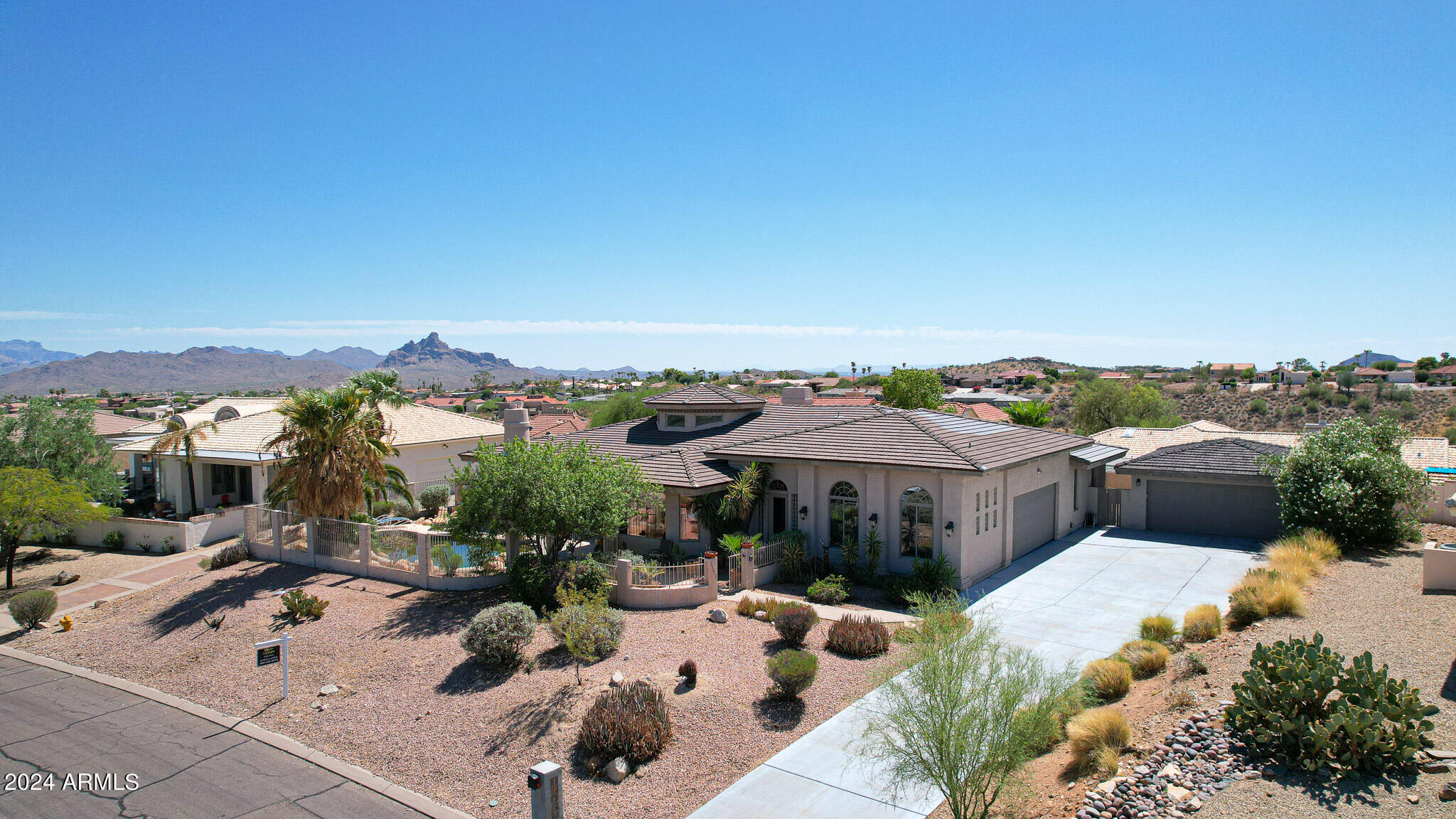 Property Photo: 15615 E Telegraph Drive AZ 85268