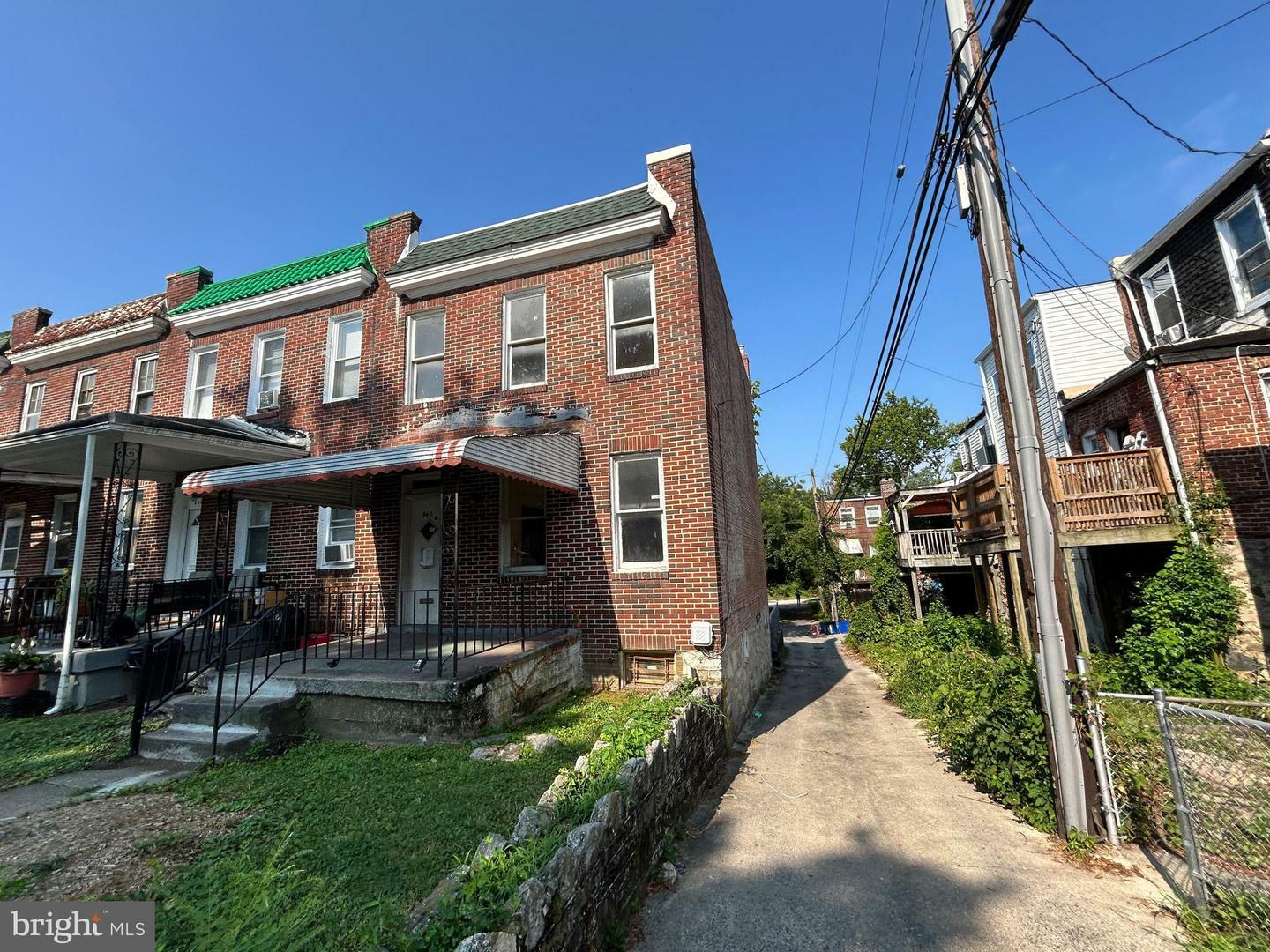 Property Photo:  948 N Rosedale Street  MD 21216 