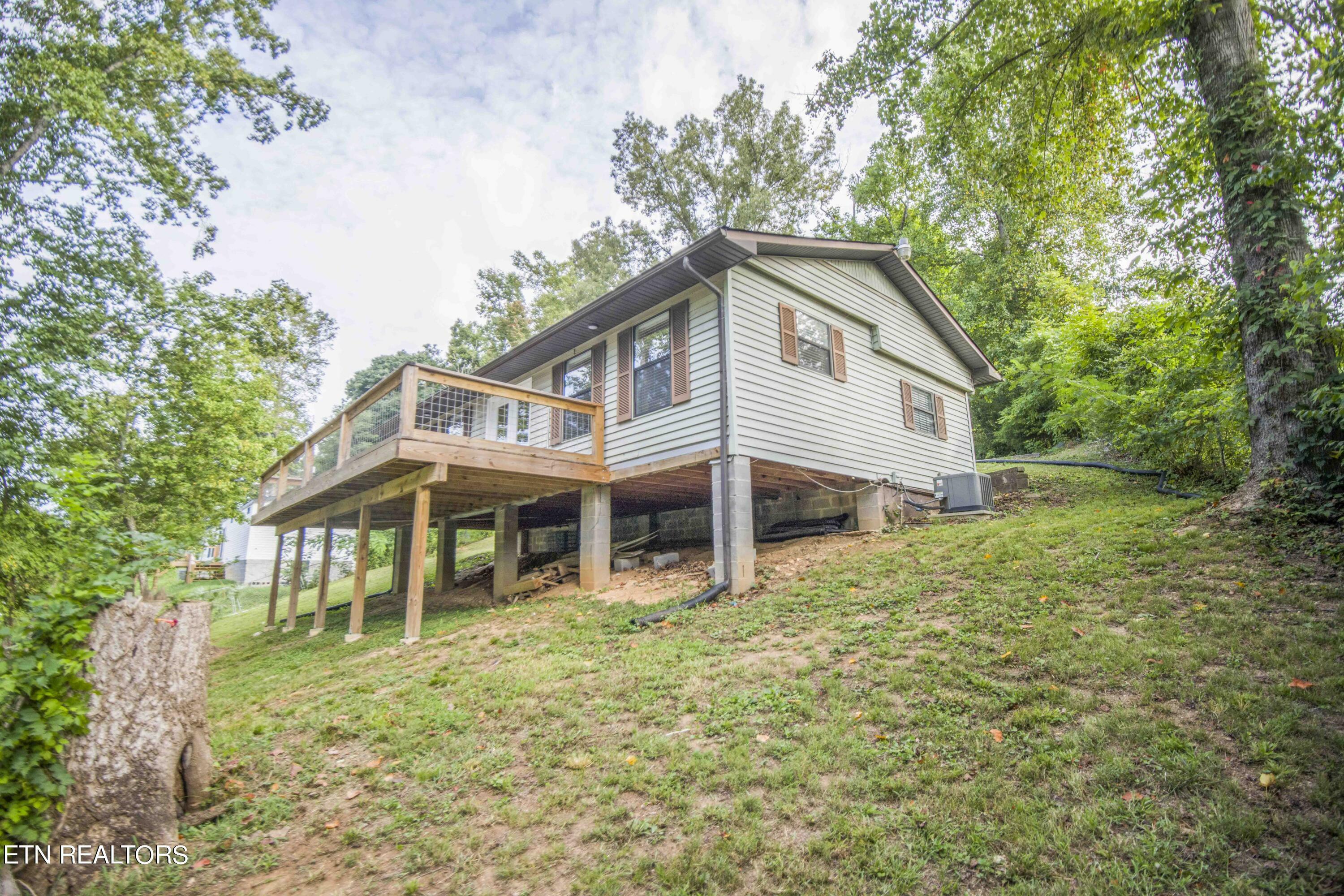 Property Photo:  252 Lakecrest Drive  TN 37748 