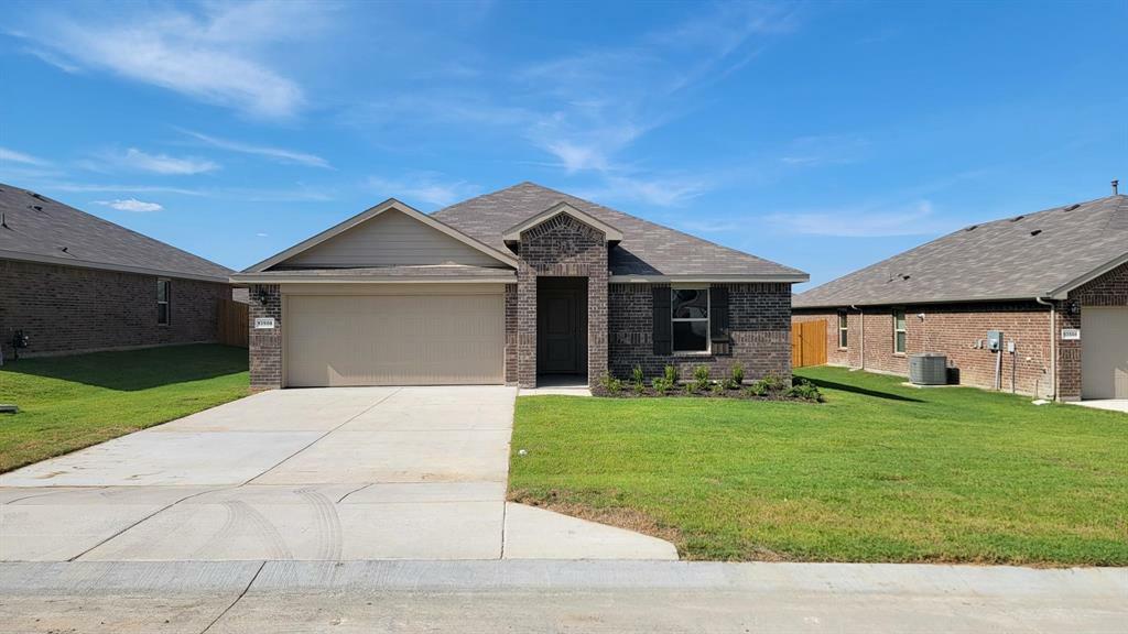 Property Photo:  13508 Gunsmoke Lane  TX 76035 