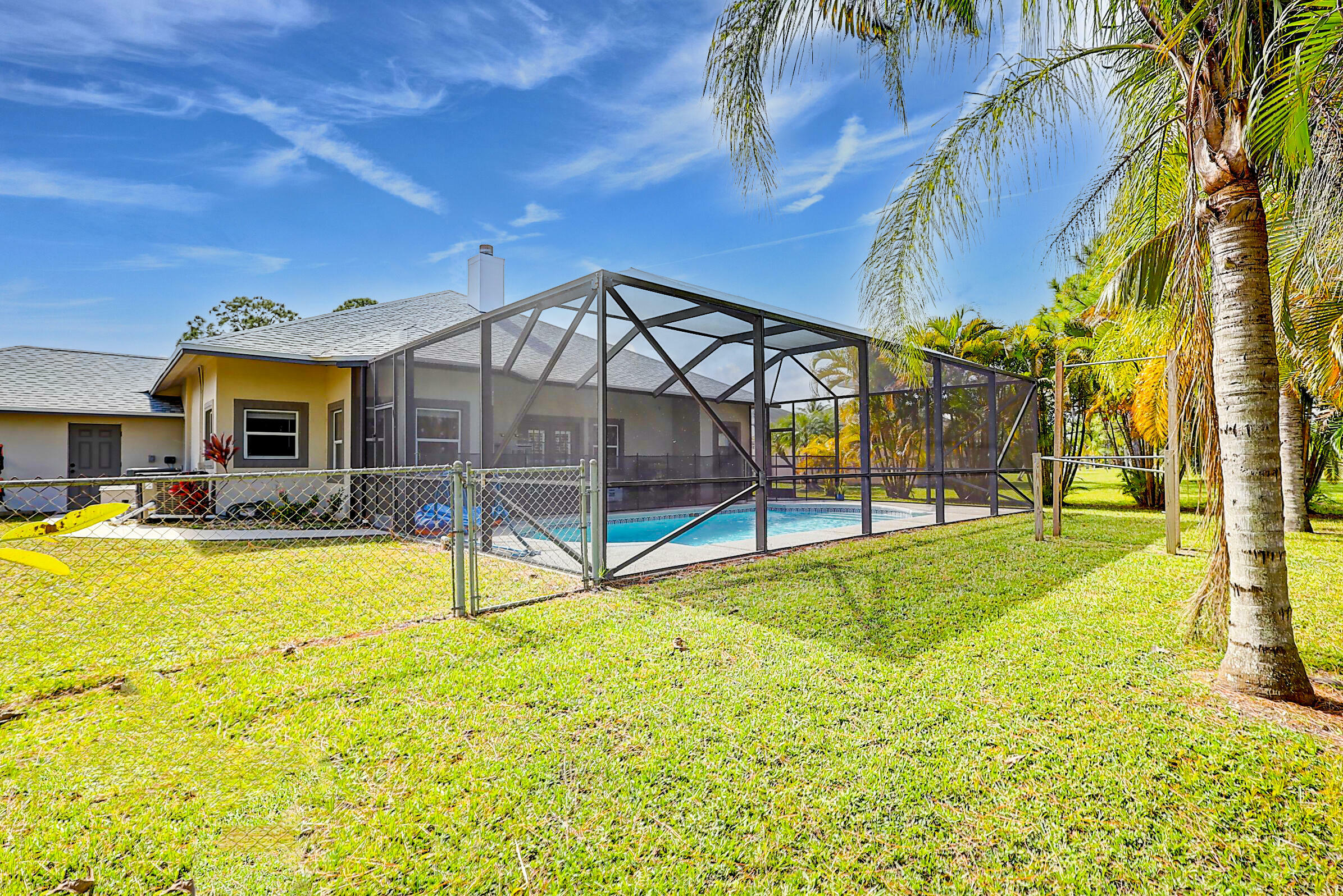 Property Photo:  256 SW Ridgecrest Drive  FL 34953 