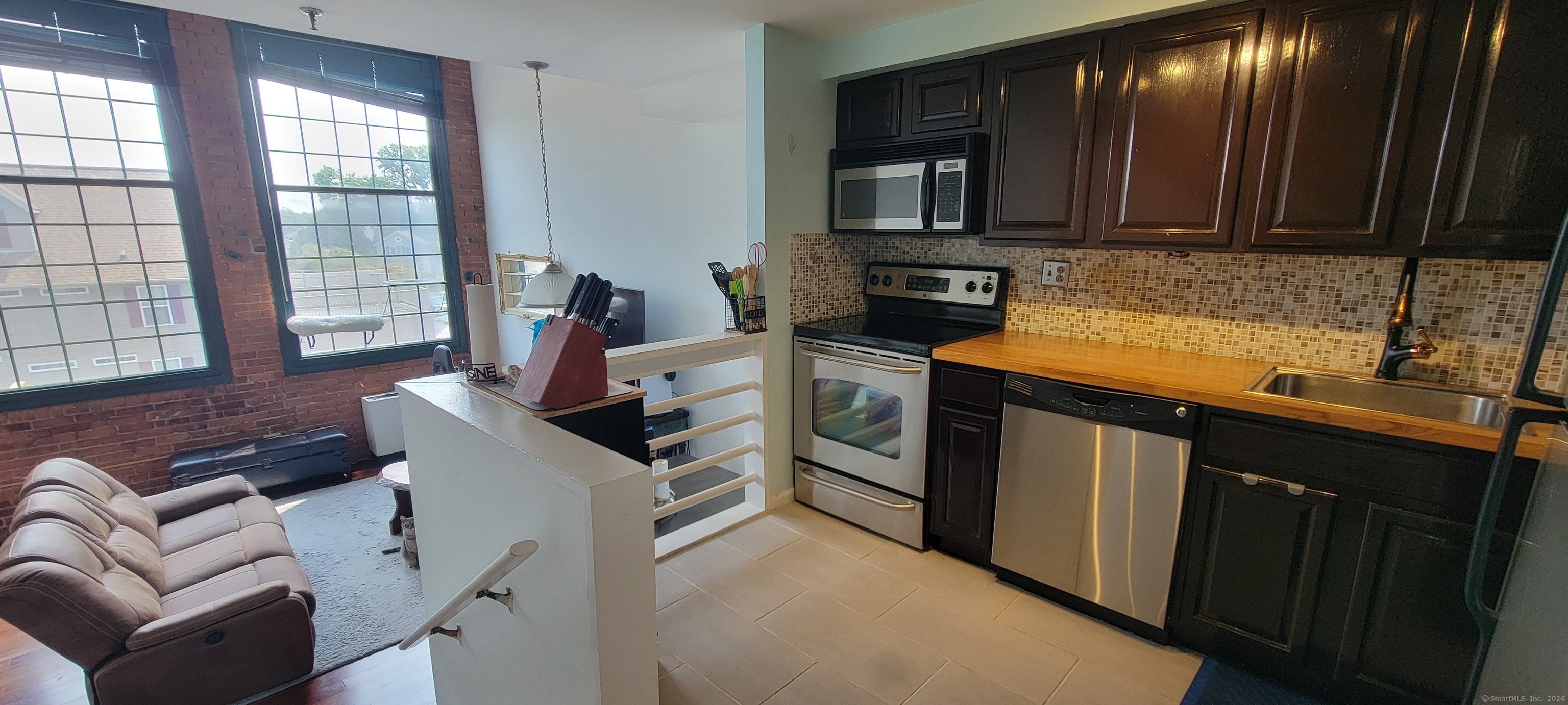 Property Photo:  25 Grand Street Apt 208  CT 06851 