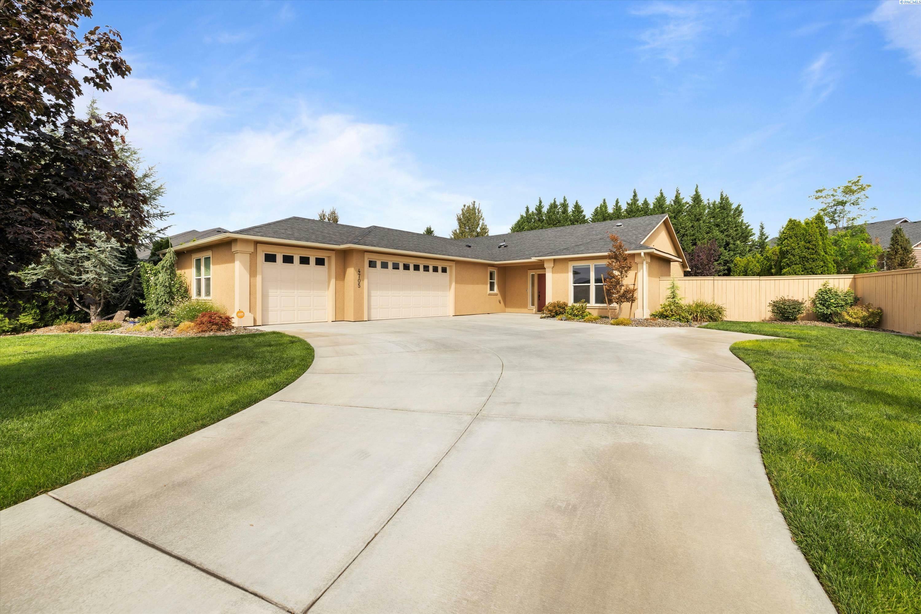 Property Photo:  4705 Cathedral Dr  WA 99301 