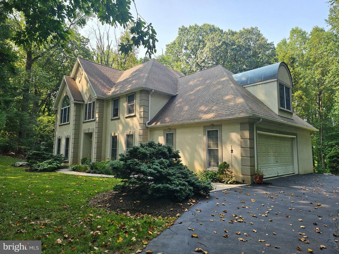 Property Photo:  170 Pine Manor Drive  PA 18055 