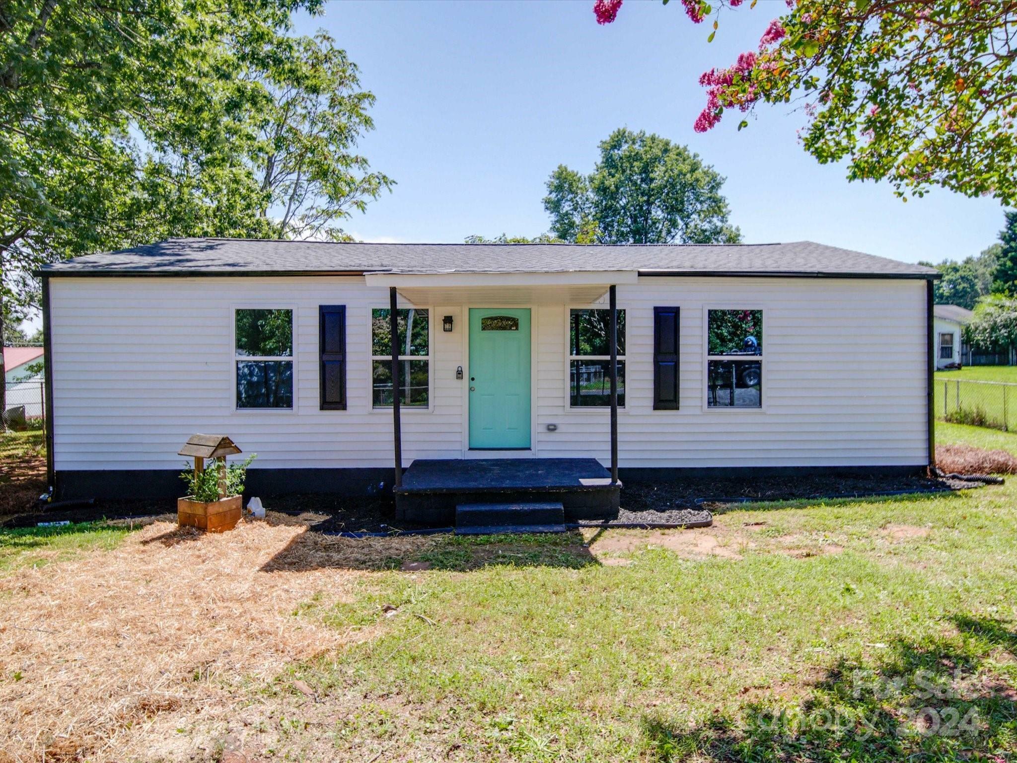 Property Photo:  306 Stowe Acres Road  NC 28086 