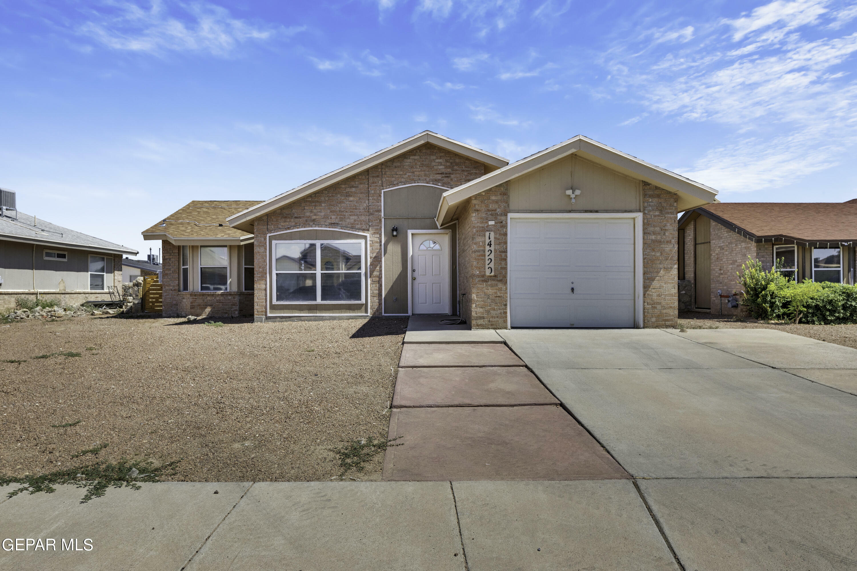 Property Photo: 14220 Thayer Pease Avenue TX 79928