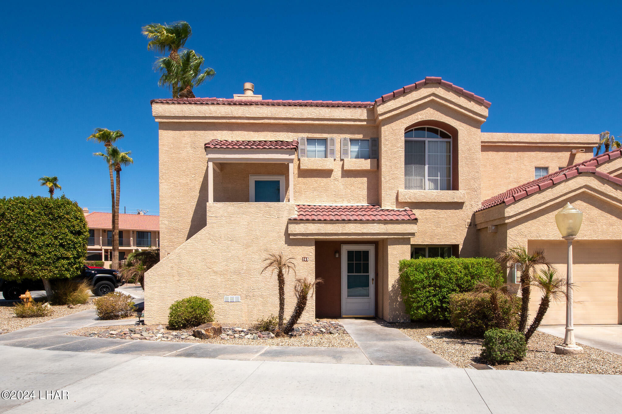 Property Photo:  1650 S Smoketree Ave 165  AZ 86403 