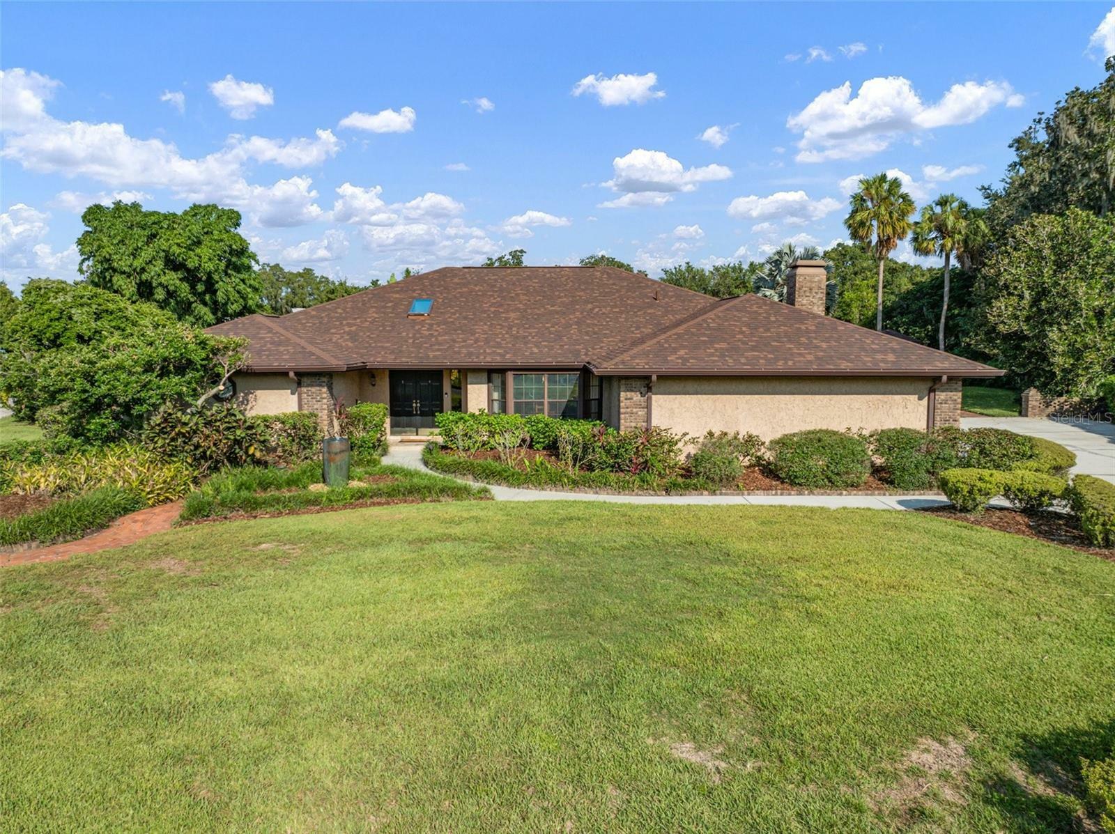 Property Photo:  4610 Duxberry Lane  FL 33594 