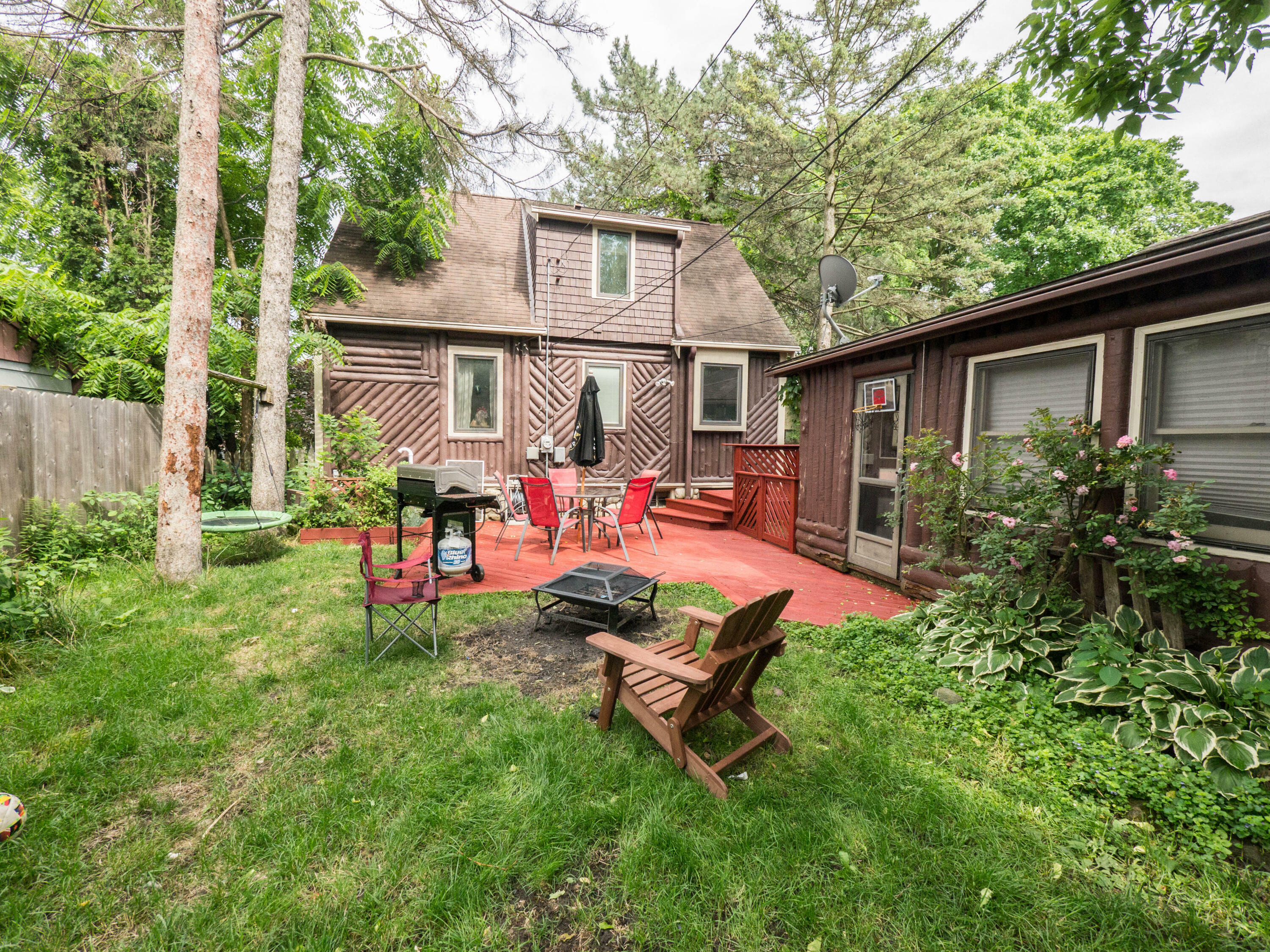 Property Photo:  4661 N Elm Tree Rd  WI 53209 