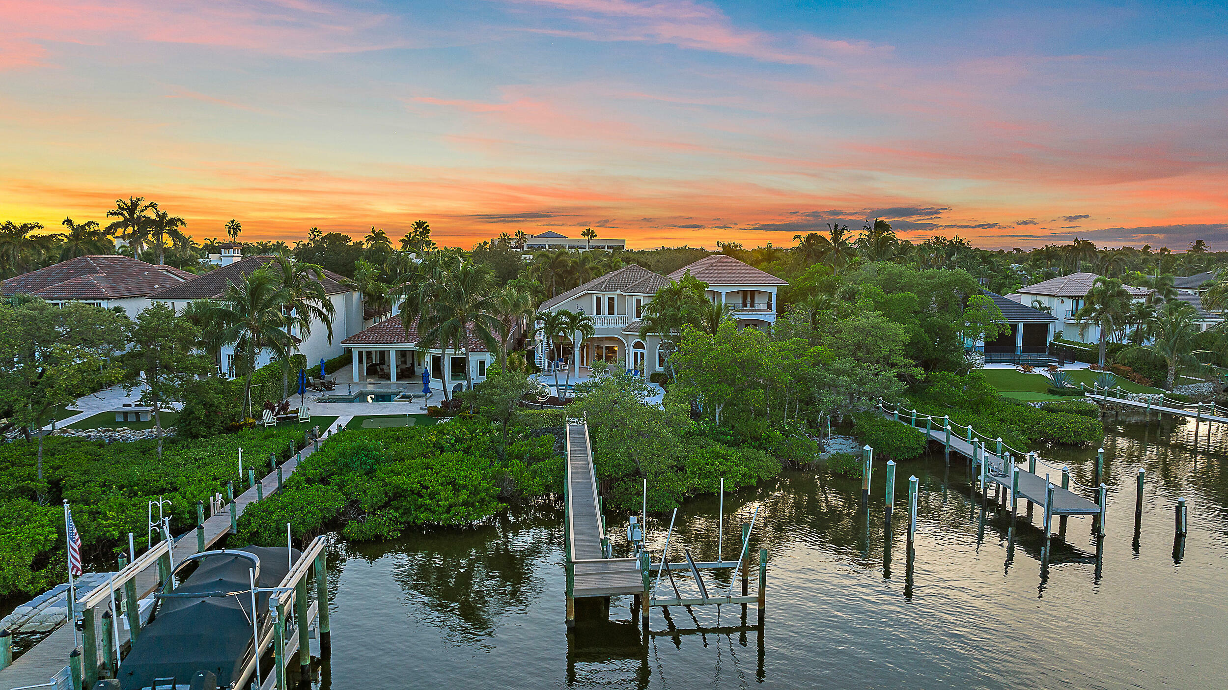 Property Photo: 201 Fishermans Way FL 33477