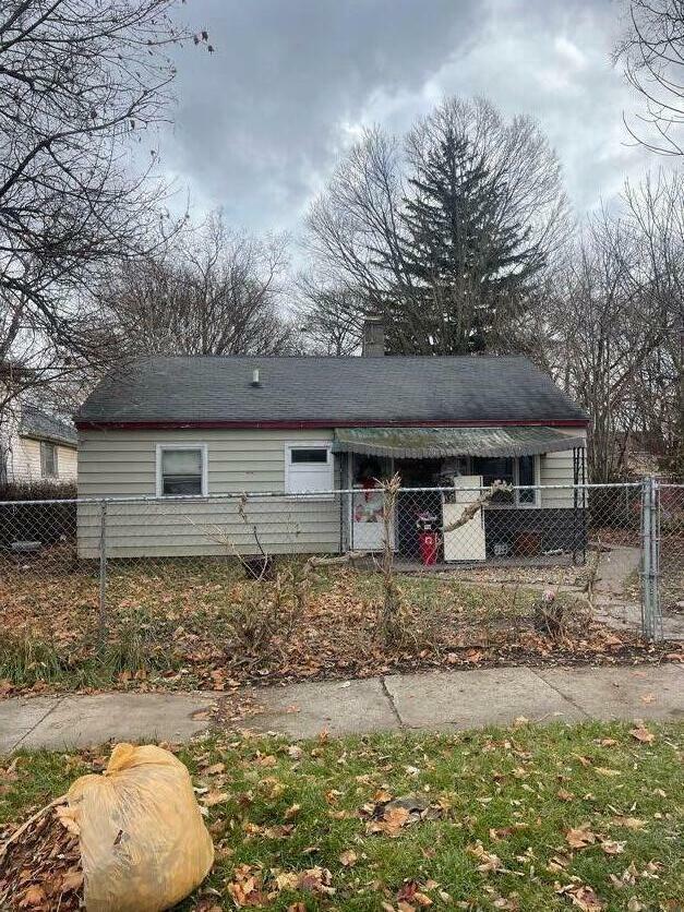 750 Wisconsin Avenue  Lansing MI 48915 photo