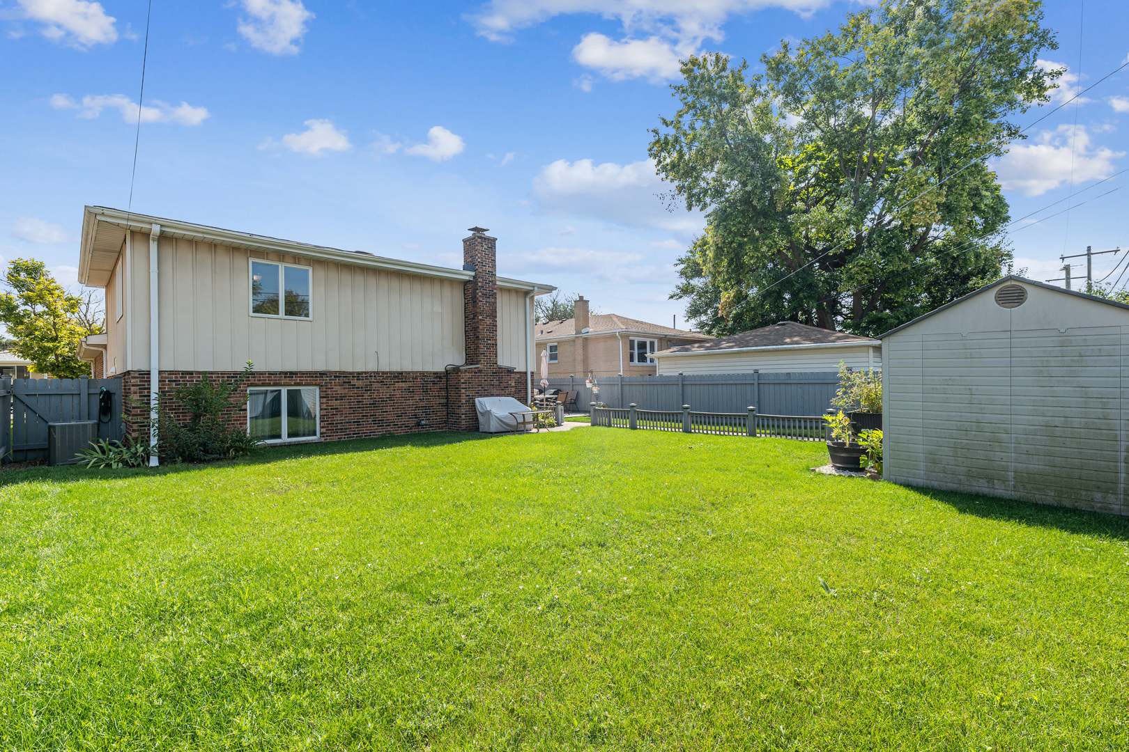 Property Photo:  4624 Deyo Avenue  IL 60513 