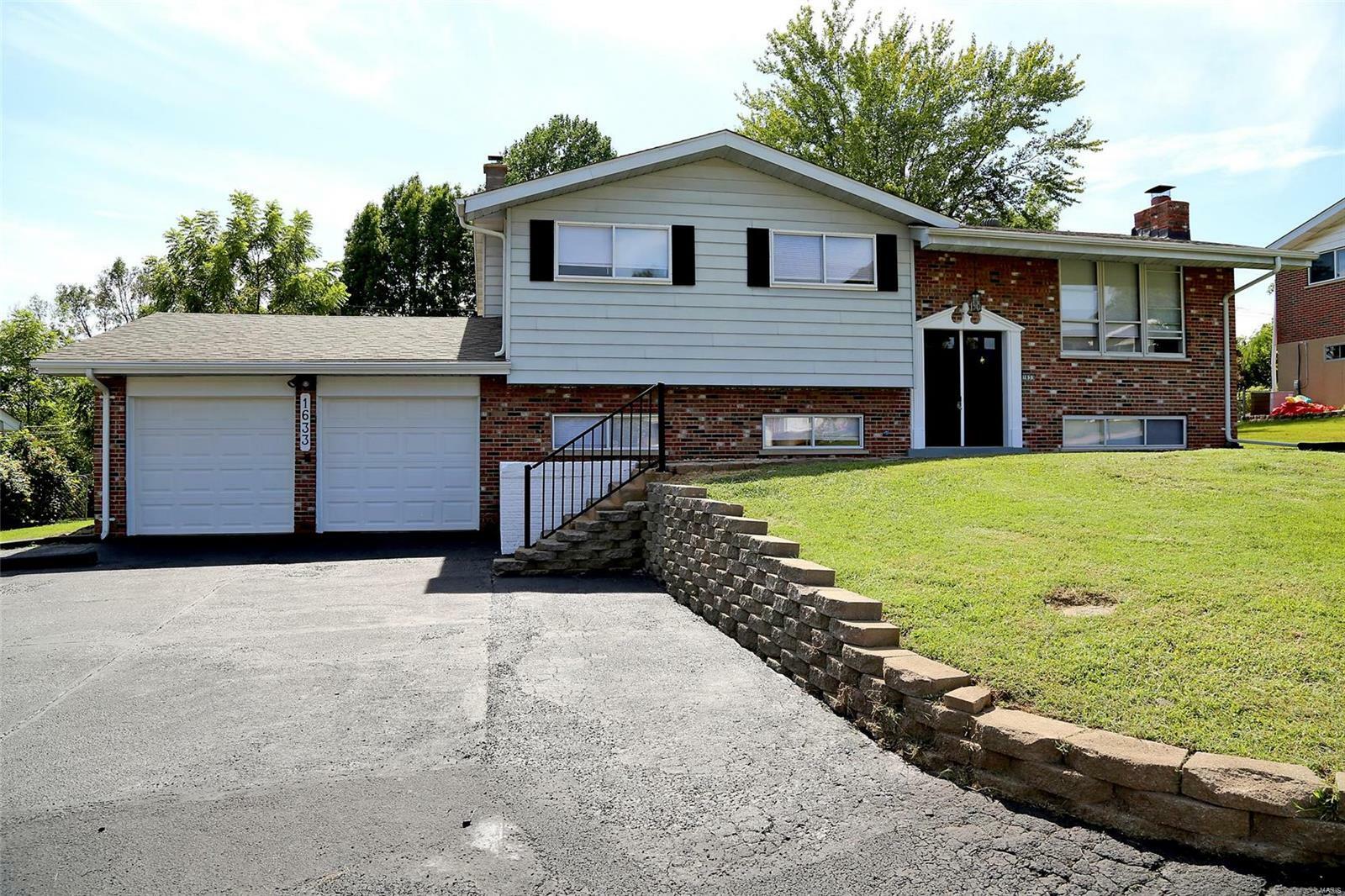 Property Photo:  1633 Piney Drive  MO 63010 