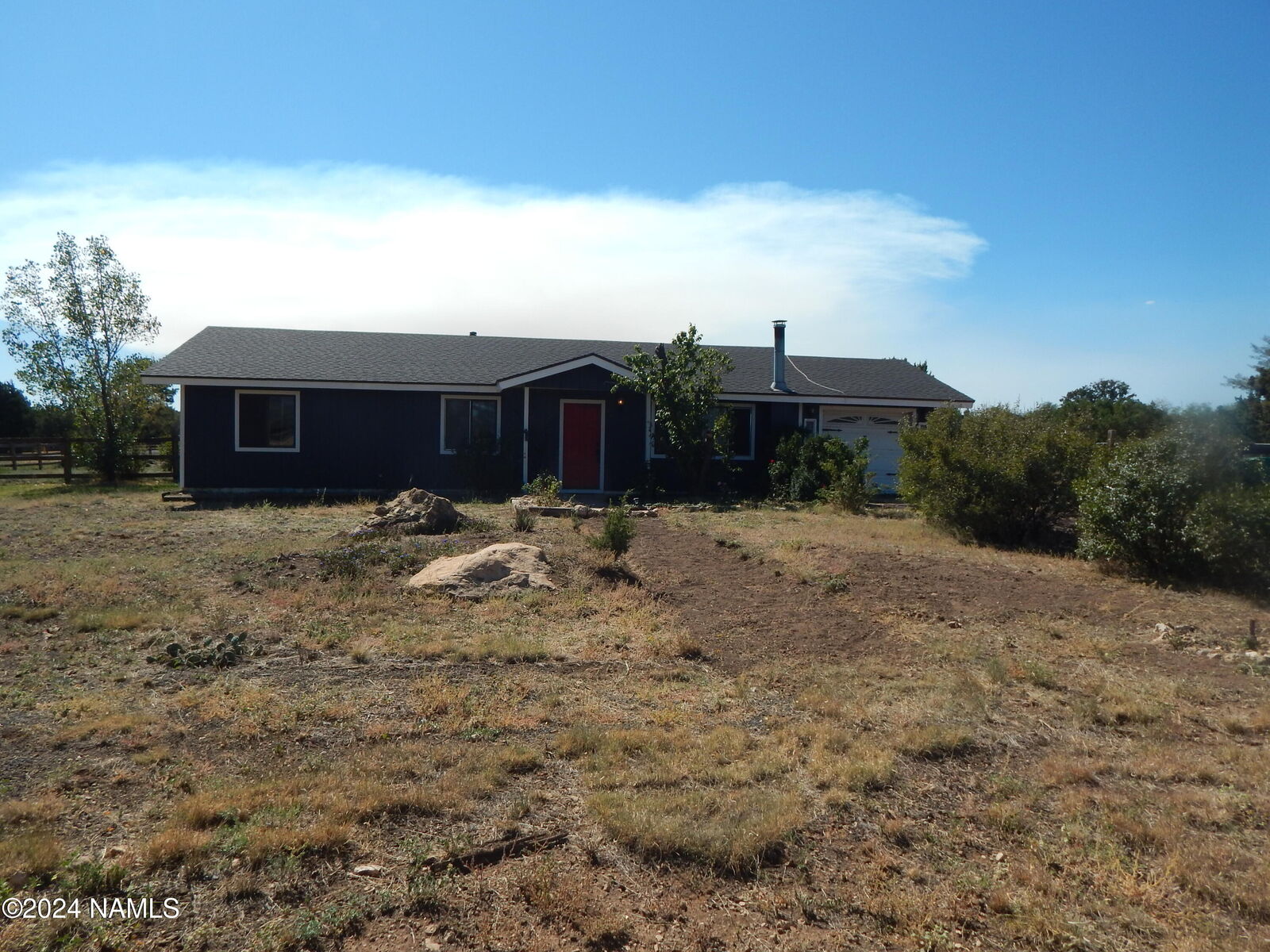 Property Photo: 10420 Palomino Road AZ 86004