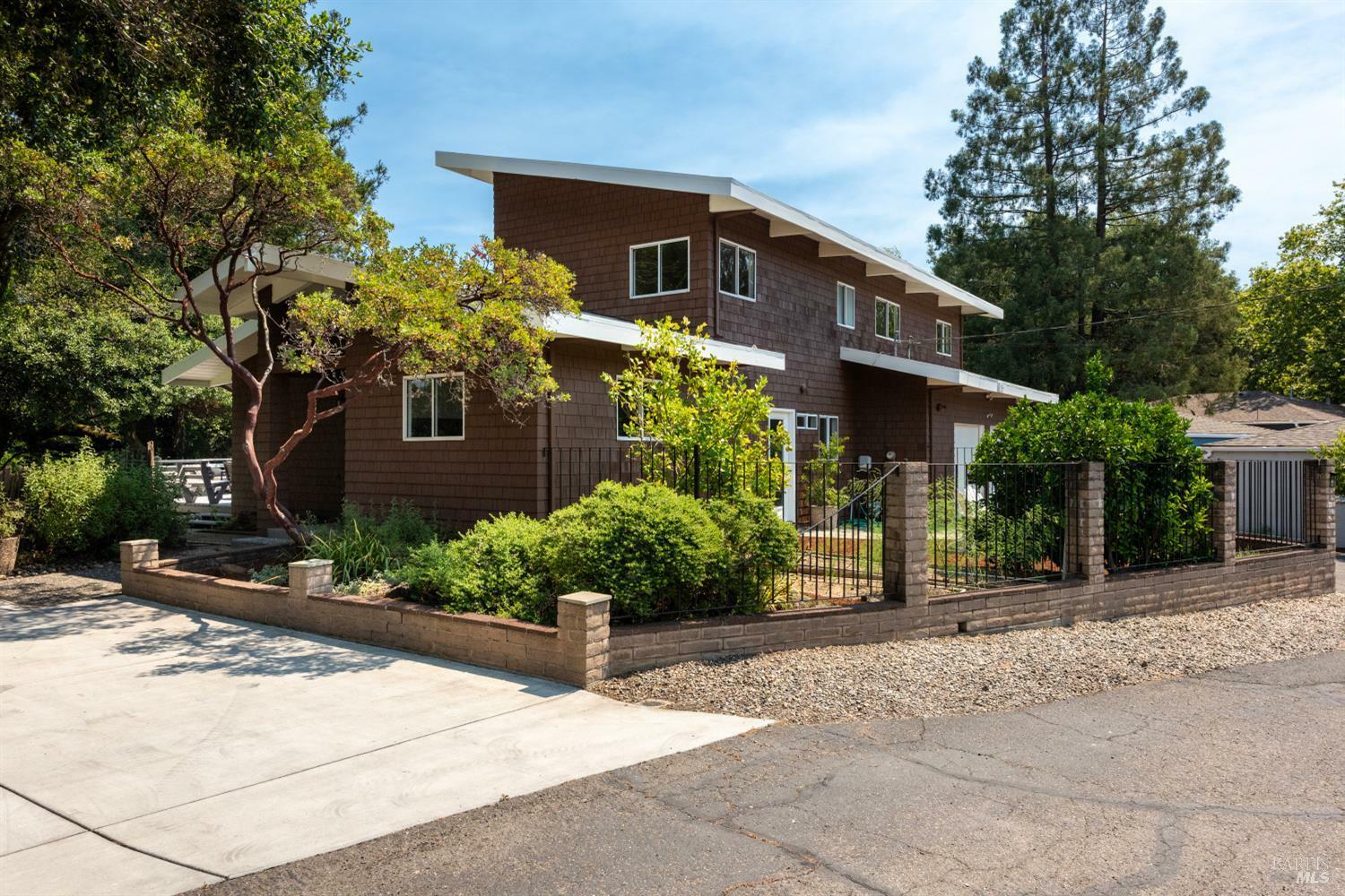 Property Photo:  675 Plum Drive  CA 95404 