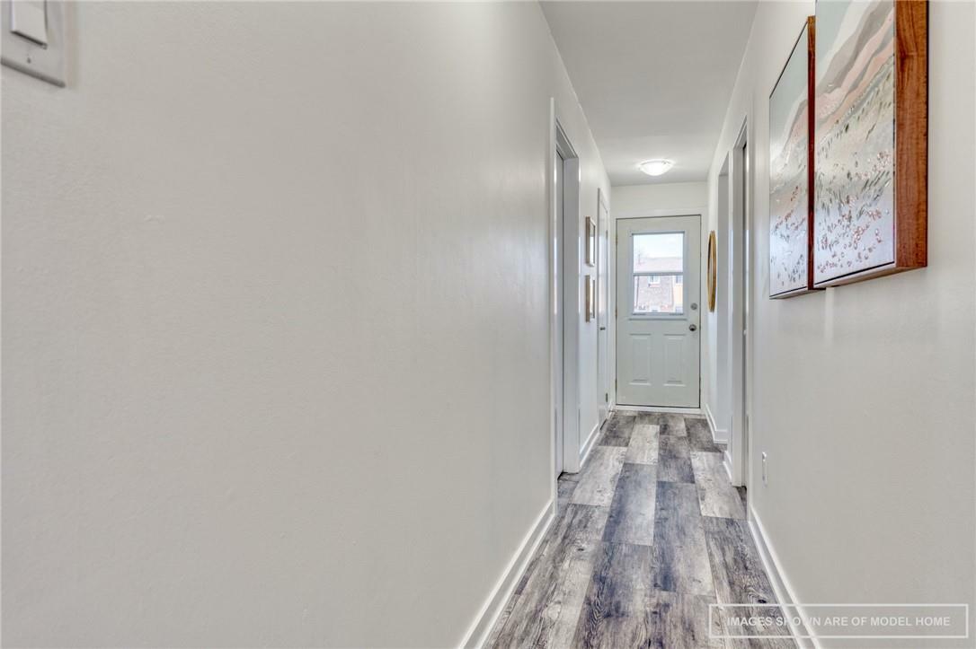 Property Photo:  20 Anna Capri Drive, Unit #11  ON L8W 1M6 