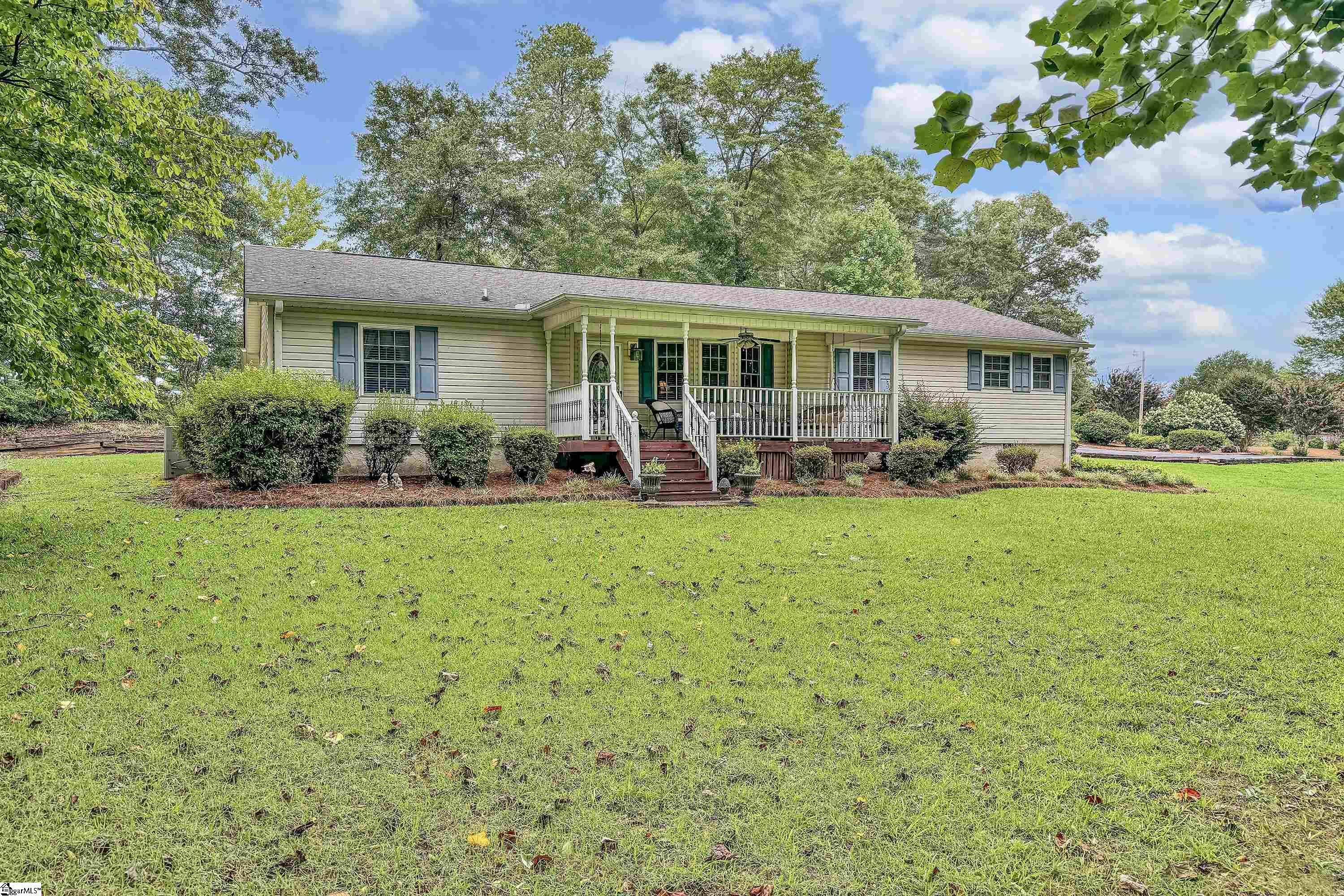 Property Photo:  701 Aspen Drive  SC 29651 