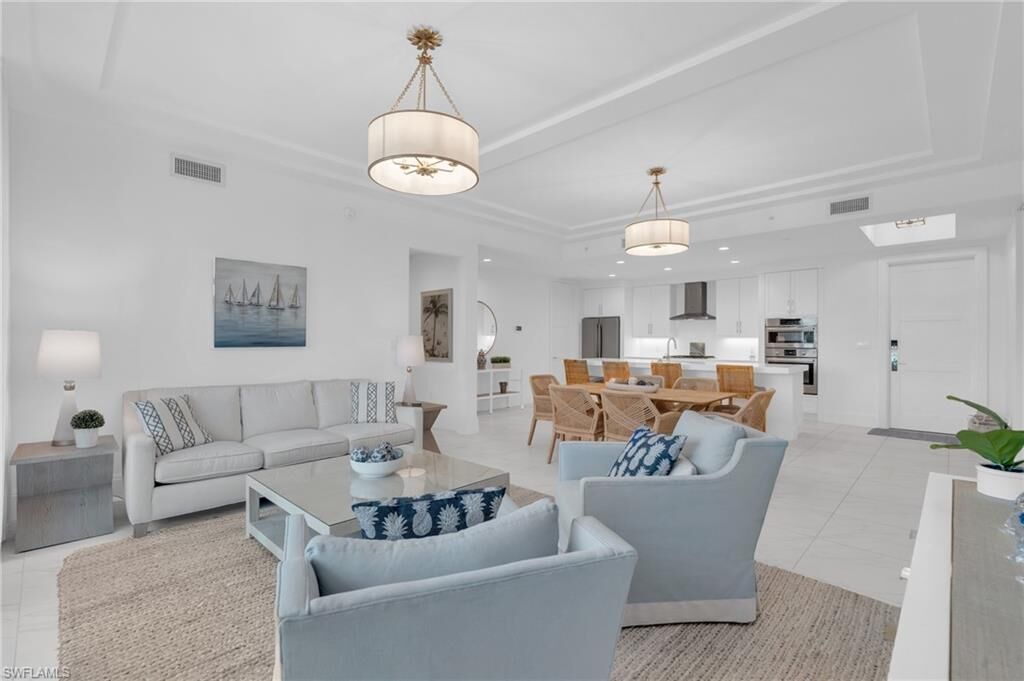Property Photo:  1135 3rd Ave S 315  FL 34102 