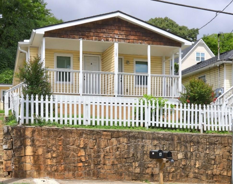 Property Photo:  1187 McDaniel Street SW B  GA 30310 