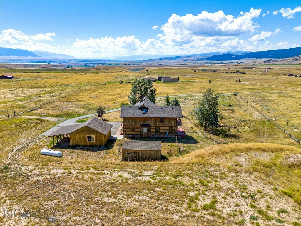 Property Photo:  125 Bald Eagle  MT 59740 