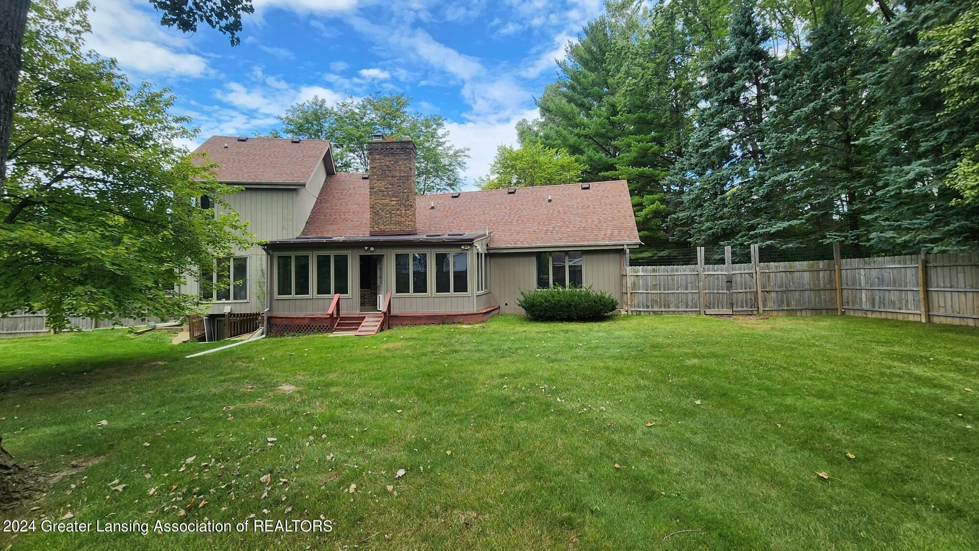 Property Photo:  1421 Stanlake Drive  MI 48823 