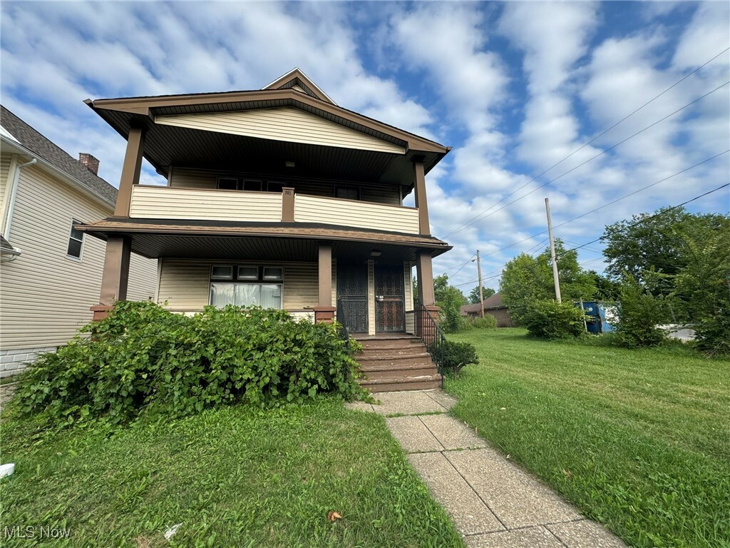 Property Photo:  3965 E 140th Street  OH 44128 