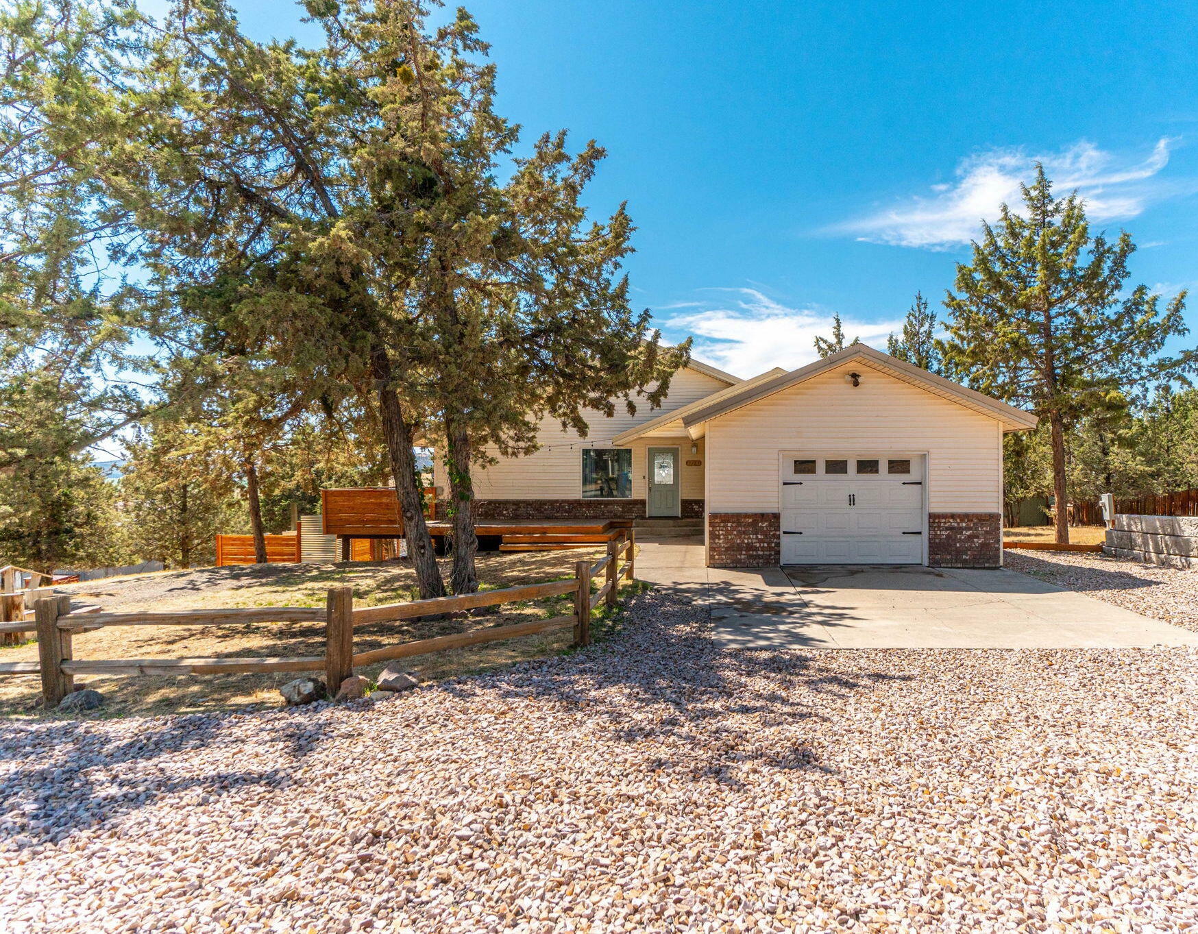 11211 NW King Avenue  Prineville OR 97754 photo