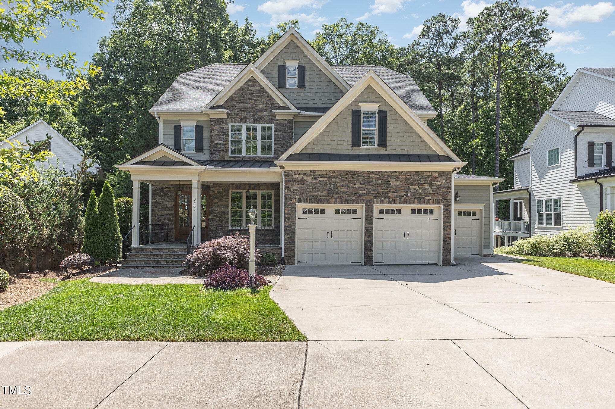 Property Photo: 8609 Wapello Lane NC 27613