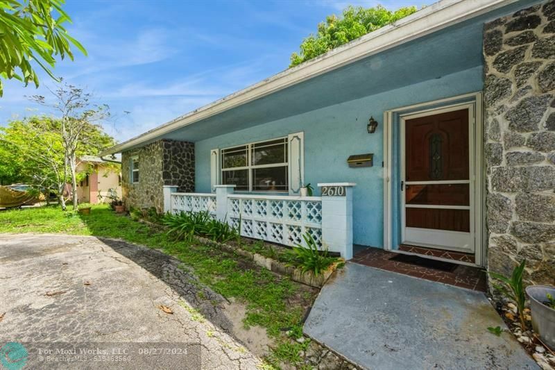 Property Photo:  2610 NW 44th Ter  FL 33313 