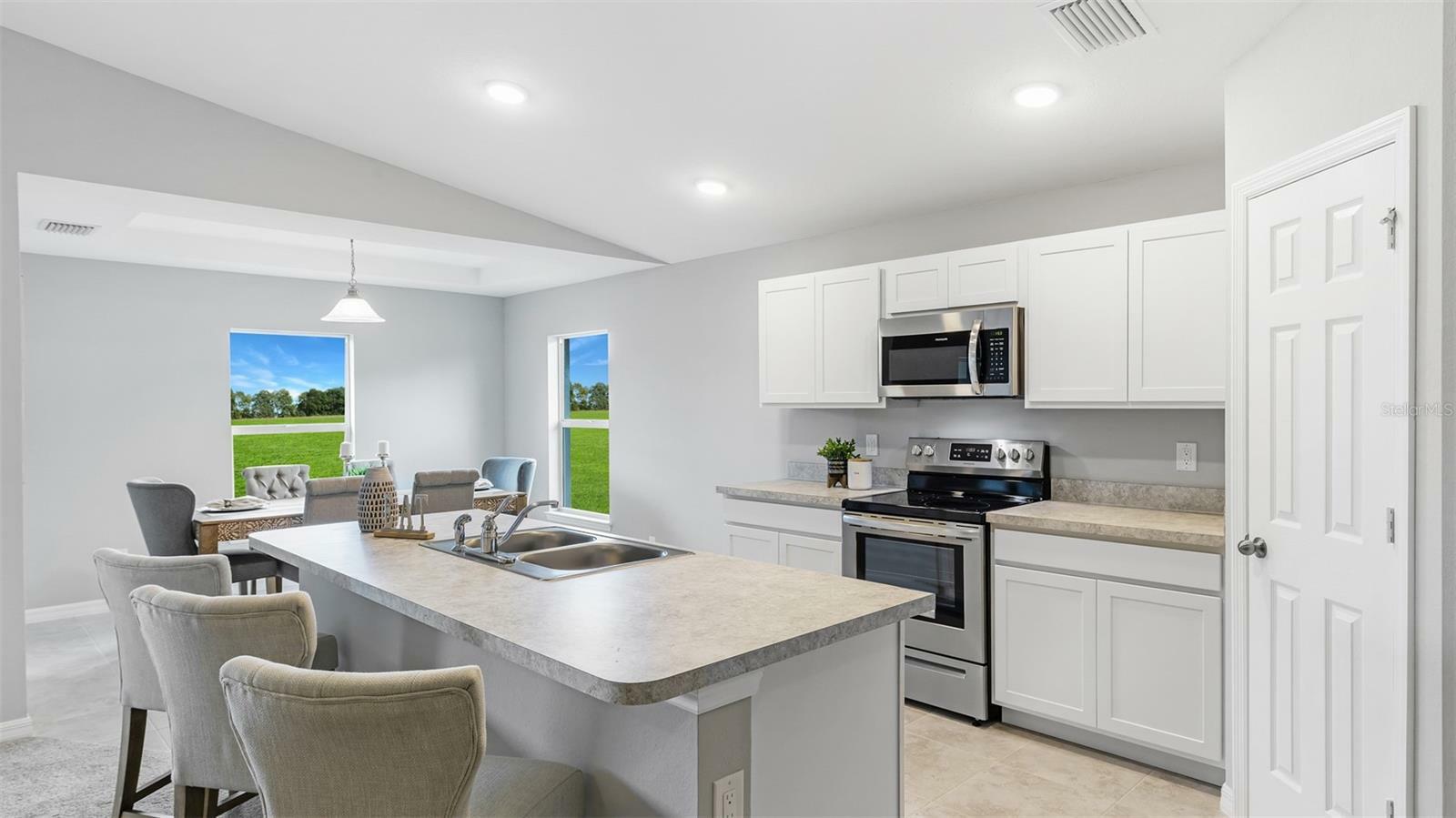 Property Photo:  22082 Voltair Avenue  FL 33954 