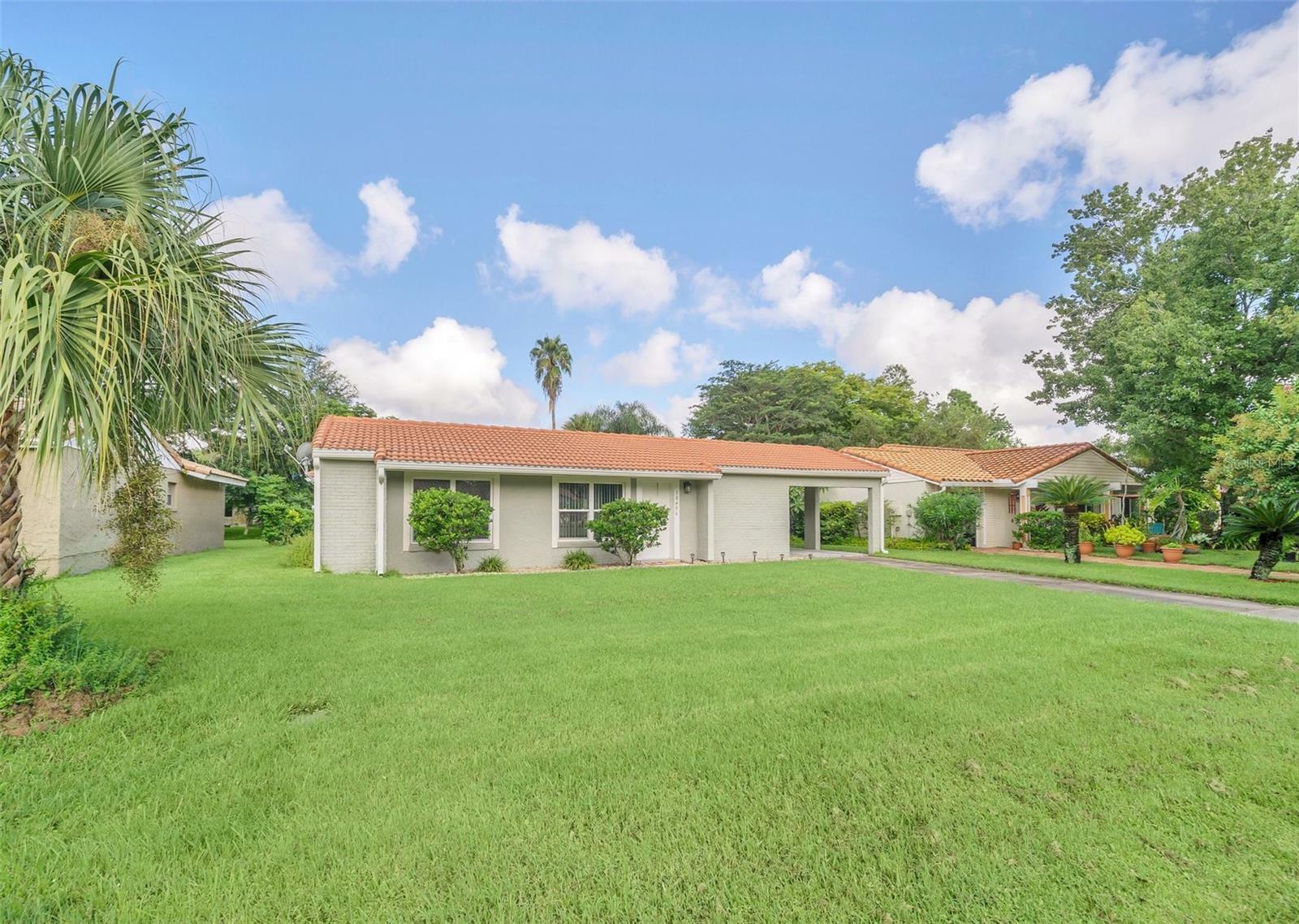 Property Photo:  10406 Hidden Lane  FL 32821 