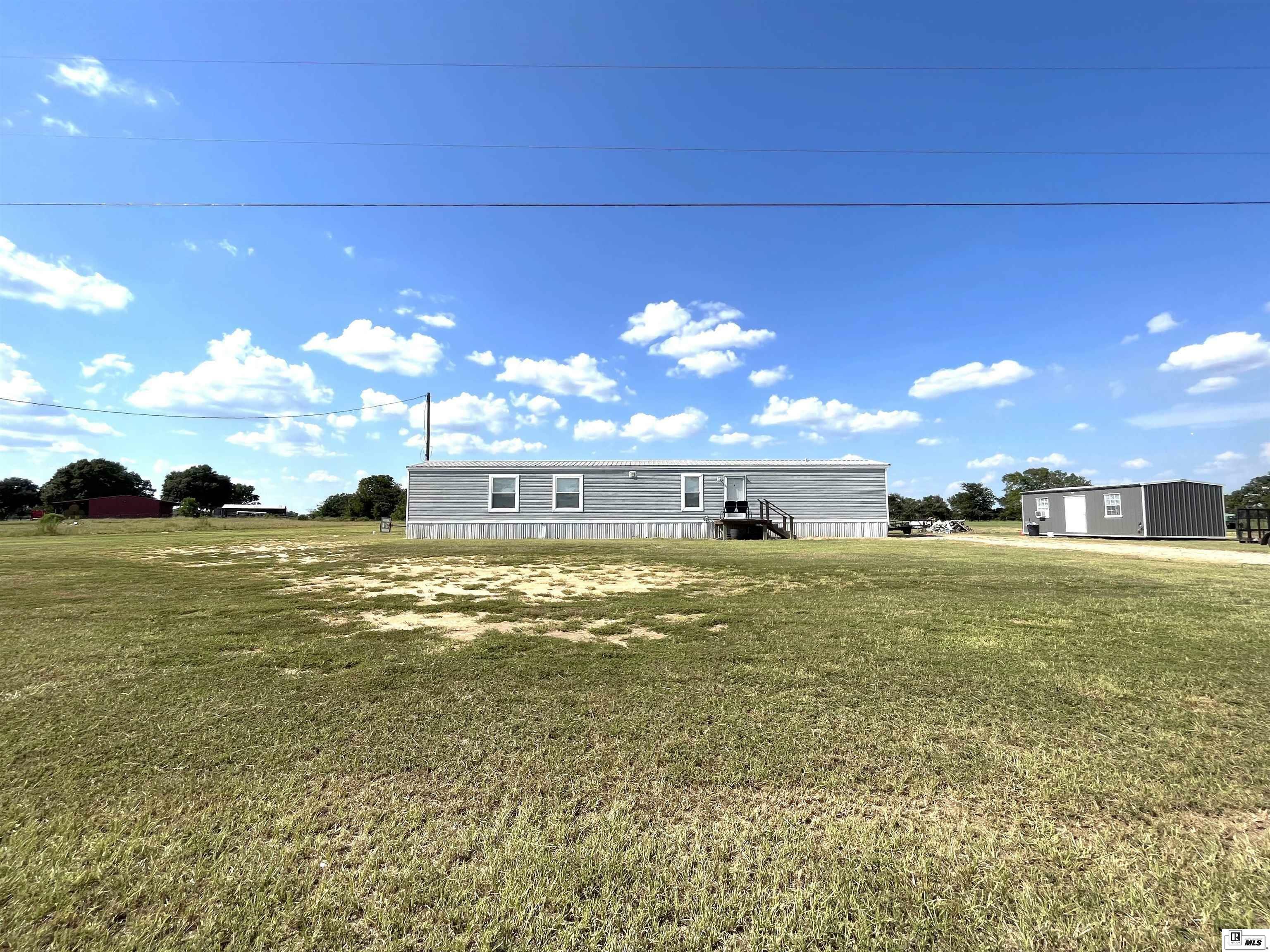 Property Photo:  135 Hibbs Lane  LA 71295 