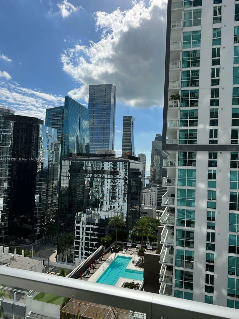 Property Photo:  1050 Brickell Ave 2112  FL 33131 