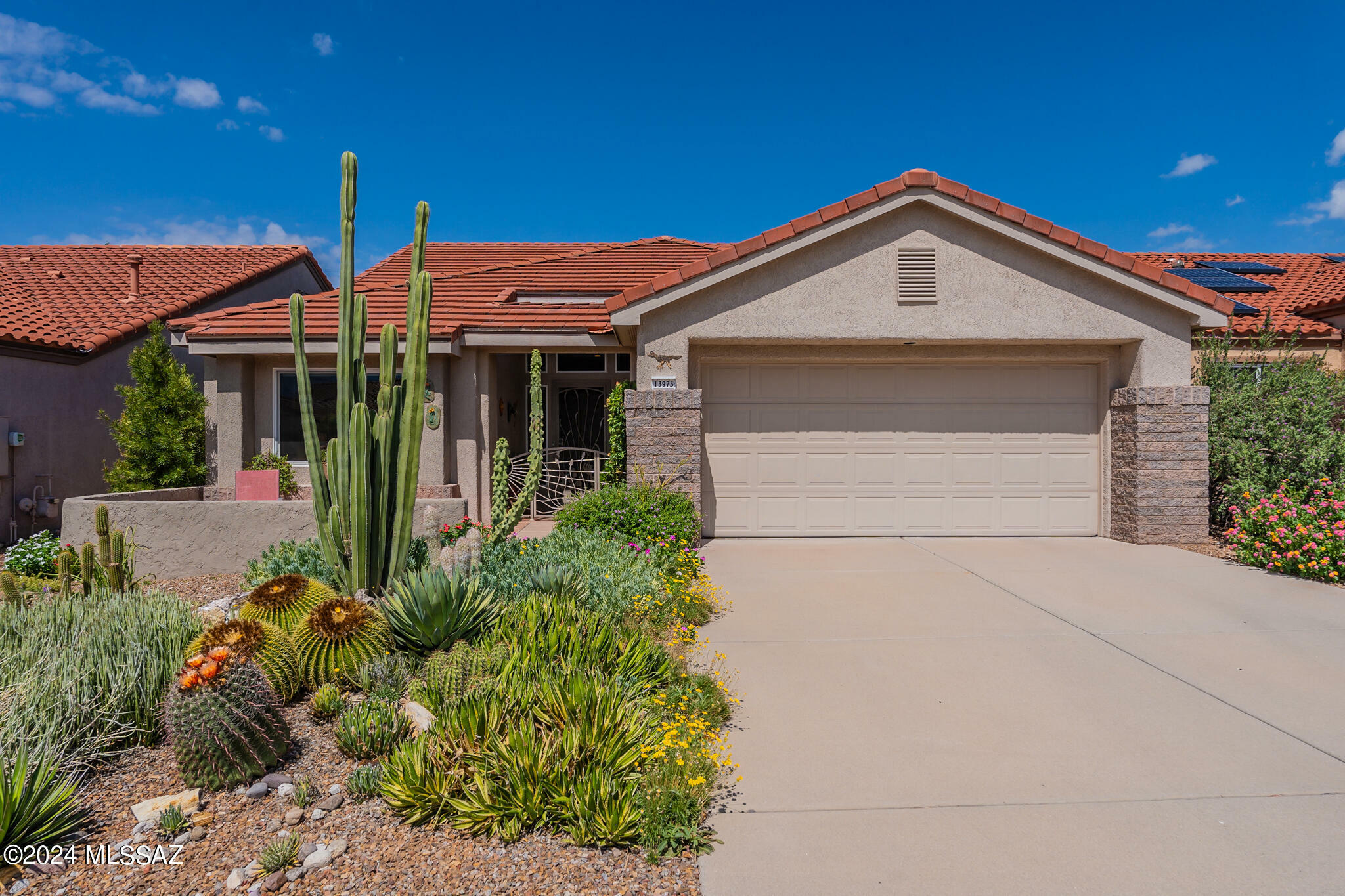 Property Photo:  13973 N Willow Bend Drive  AZ 85755 