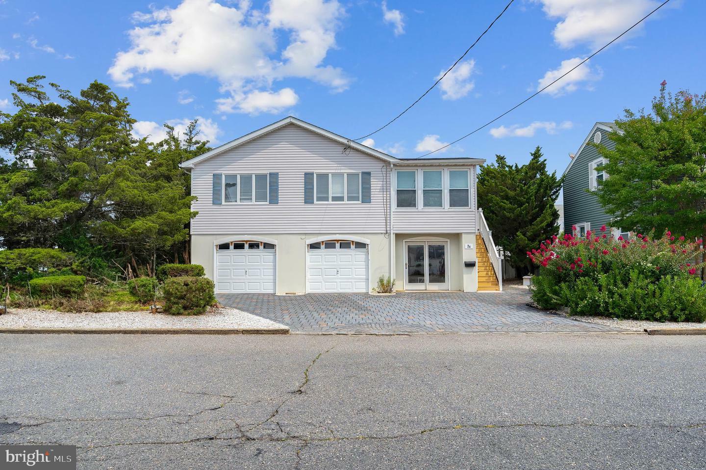 Property Photo:  7 E Colorado  NJ 08008 