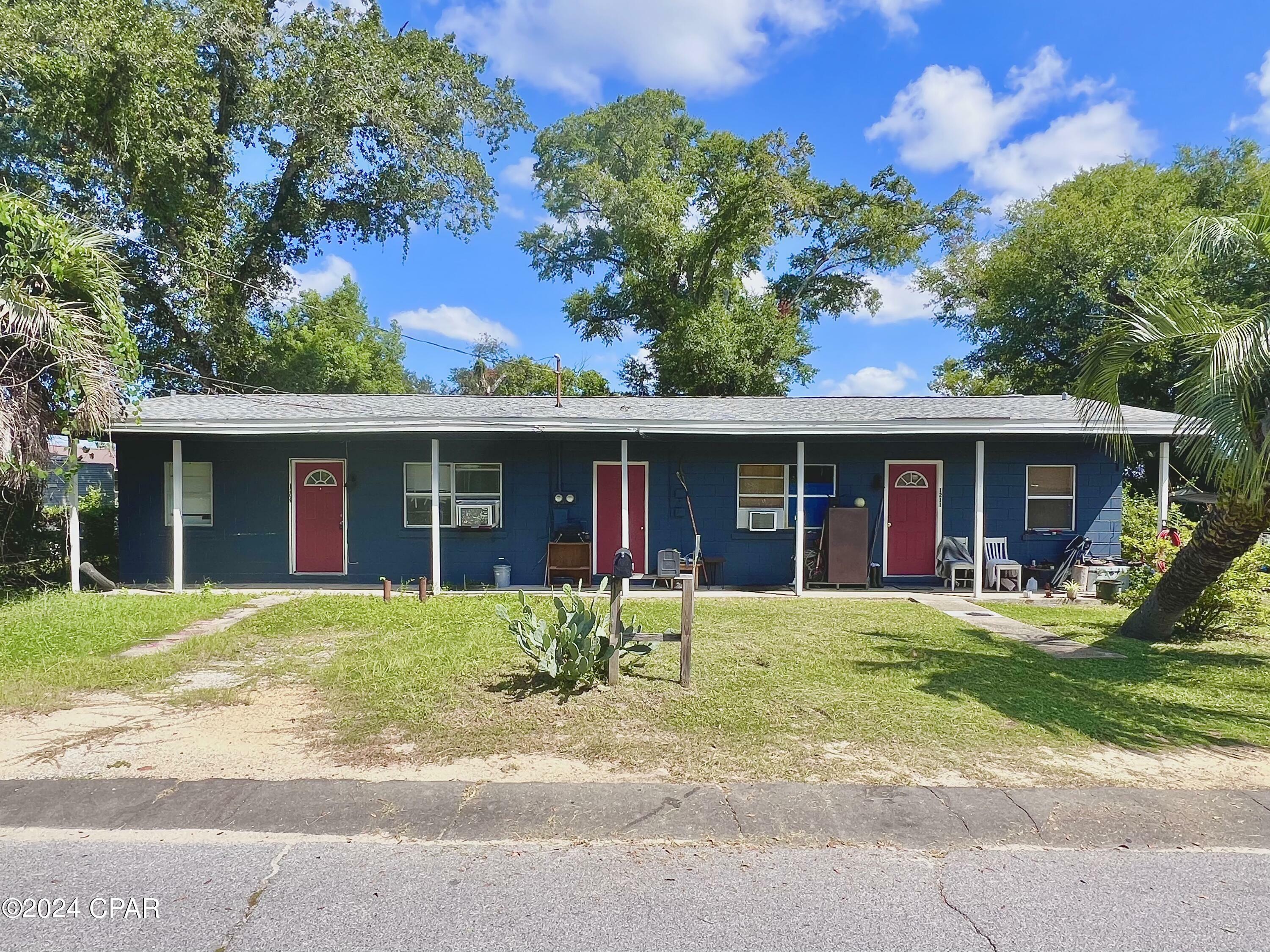 Property Photo: 1209 E 10th Street FL 32401