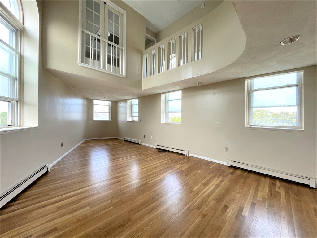Property Photo: 124 Winnisimmet Street 7 MA 02150