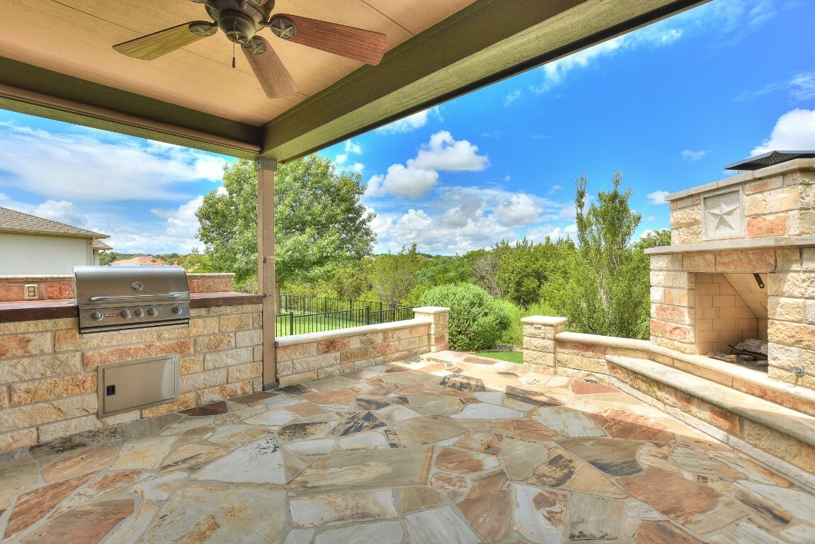 Property Photo:  308 Bear Creek Lane  TX 78633 