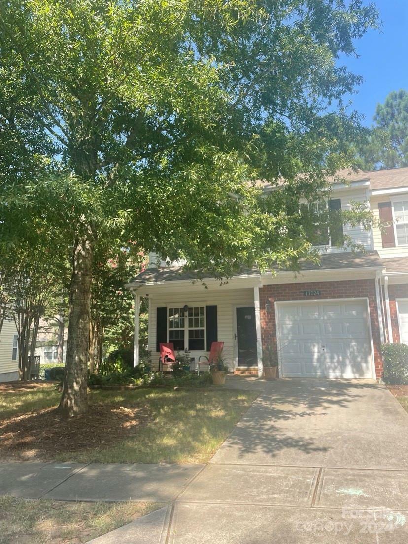 Property Photo:  11024 Dixie Hills Drive  NC 28277 